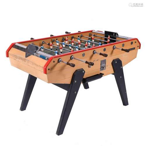 RENÉ PIERRE. PROFESSIONAL TABLE FOOTBALL, 1960-1970.