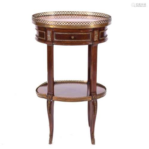 TRANSITION STYLE SIDE TABLE, EALRY 20TH CENTURY.