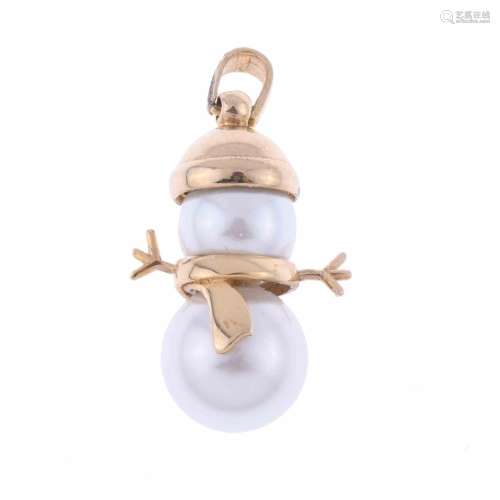 SNOWMAN PENDANT WITH PEARLS.