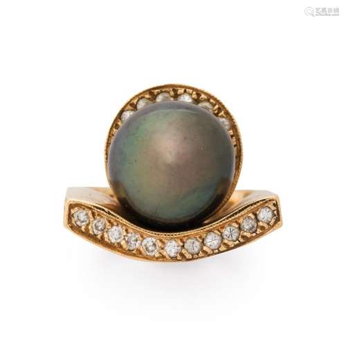 A Tahitian South Sea pearl, diamond and fourteen karat gold ...