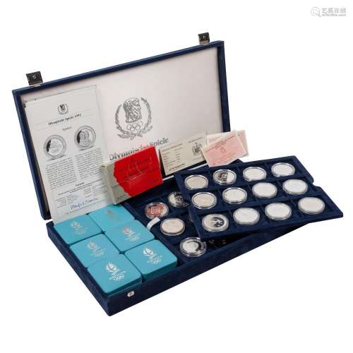 22 silver commemorative coins "Olympic Games 1992"...