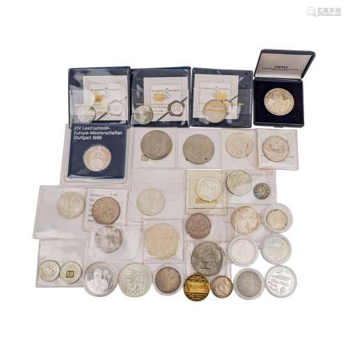 Small assortment - coins and medals