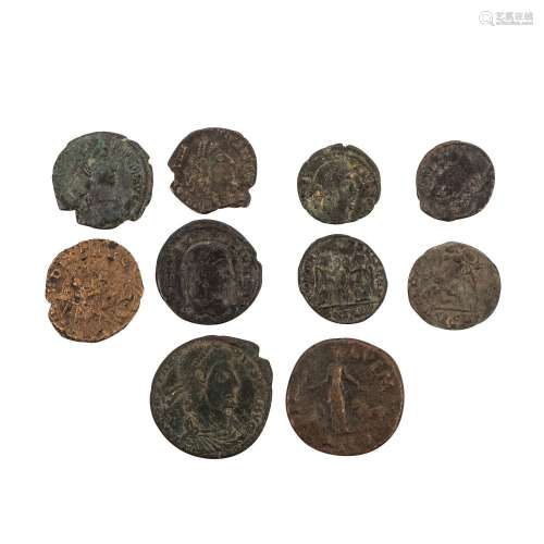 10-piece set of antique bronze coins of the Roman Empire -.....