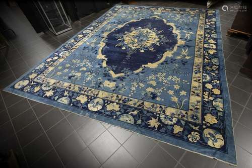 good, antique Chinese "Dun Ji Yan" signed rug with...