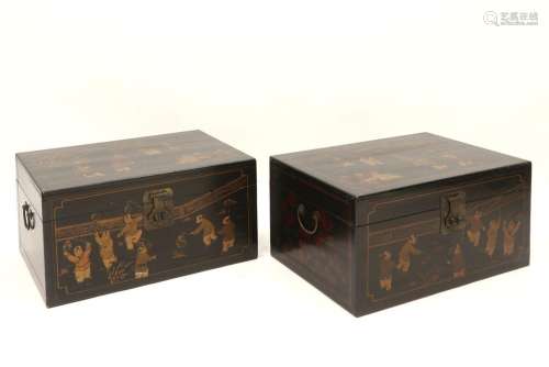 pair of antique Chinese chests in lacquered wood e…