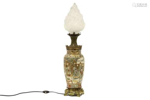 antique Japanese Satsuma vase (paraffin lamp) with…