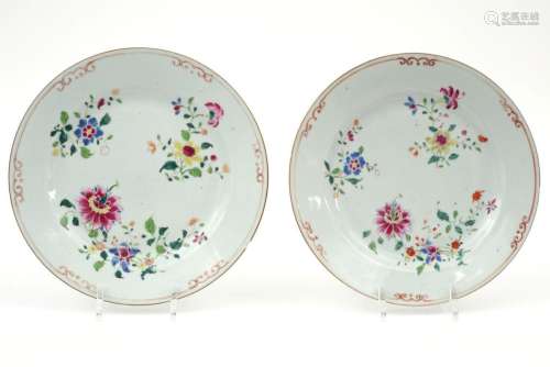 pair of 18th Cent. Chinese plates in porcelain wit…