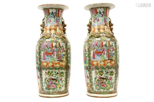 pair of quite big 19th Cent. Chinese vases in porc…