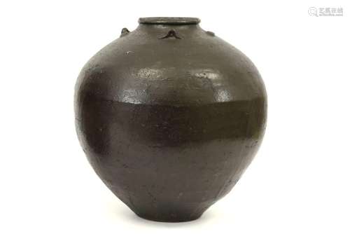 Antieke Oosterse (allicht Chinese) urne met vier bindgrepen ...