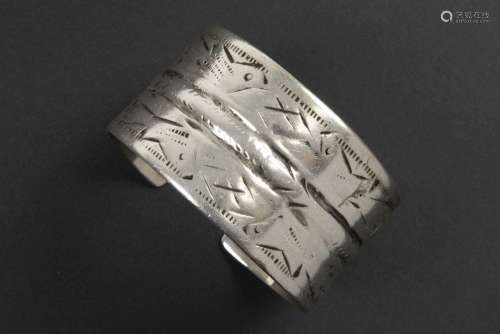 old ethnic bracelet from Tunesia in silver with en…