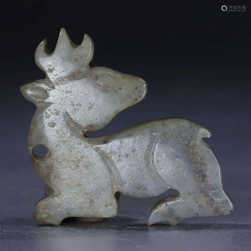 Jade deer pendant from the Qing Dynasty