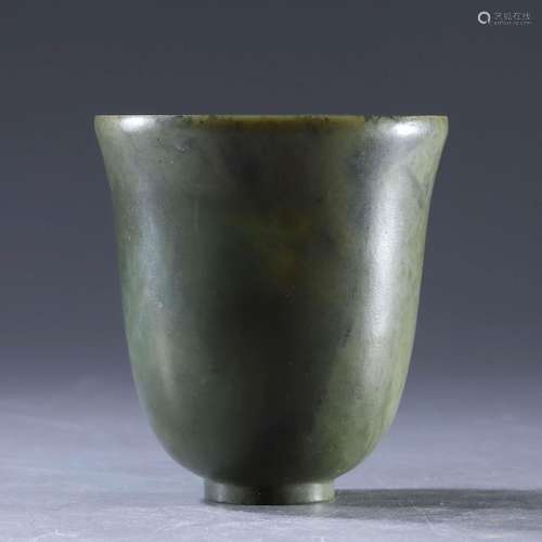 Jade cup from the Qing Dynasty