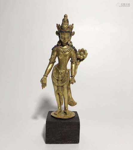 A GILT-BRONZE FIGURE OF GUANYIN