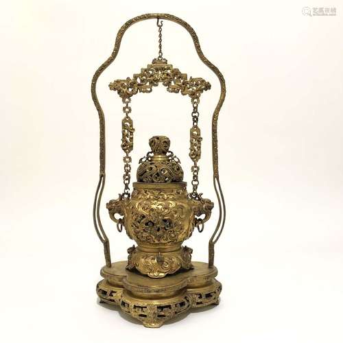 A GILT-BRONZE BURNER AND COVER