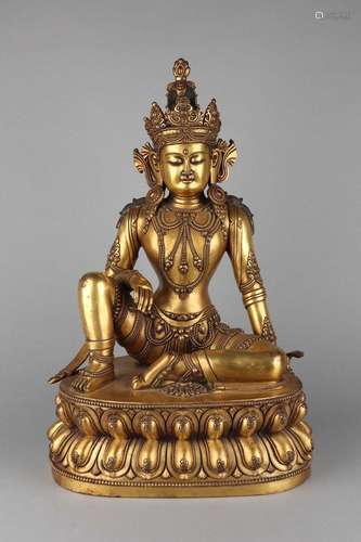 A GILT-BRONZE FIGURE OF GUANYIN.QING DYNASTY