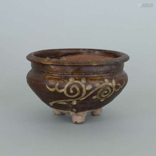 A JIZHOU TRIPOD CENSER.SONG DYNASTY