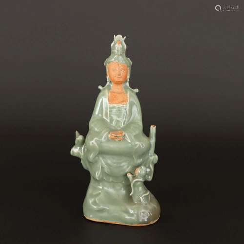 A LONGQUAN-CELADON-GLAZED SEATED GUANYIN.SONG DYNASTY