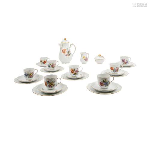 LUDWIGSBURG 26-piece coffee service persons 'flower bouquet'...