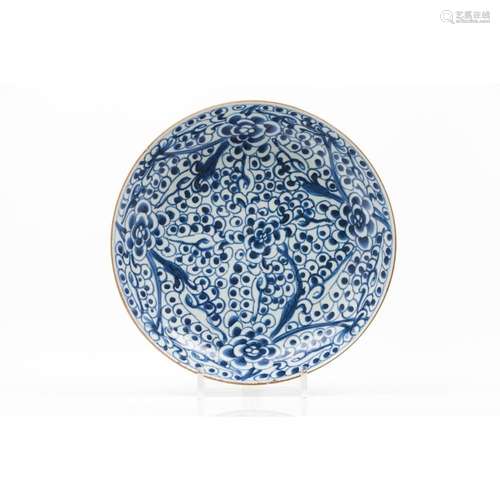 A scalloped plate