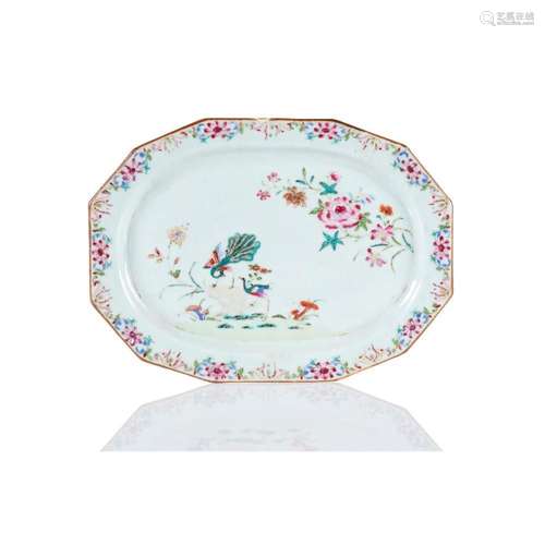 An octagonal serving platter