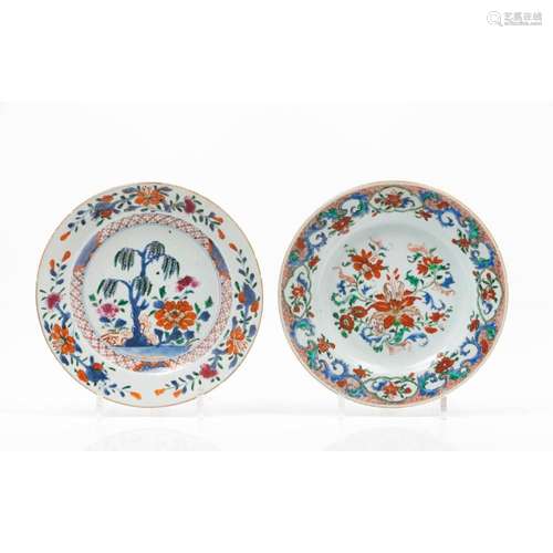 A set of two plates