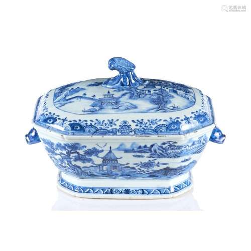 A tureen with cover