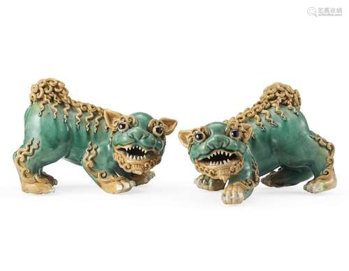 A pair of buddhist lions in polychrome porcelain China