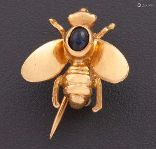 BROOCH BEE WITH SAPPHIRE MADE ENTIRELY IN 18 KT GOLD _<br />...