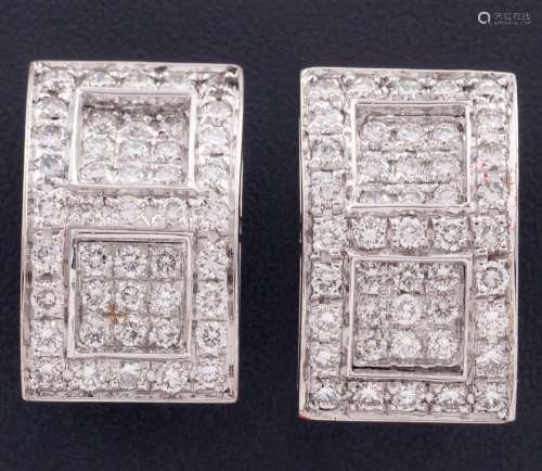 EARRINGS IN 18 KT GOLD STUDDED WITH DIAMONDS _<br />
pair of...