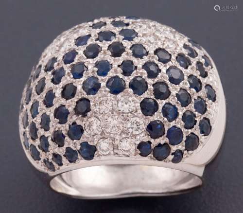 BOMBÉ STYLE RING WITH DIAMONDS AND SAPPHIRES IN 18 KT GOLD _...