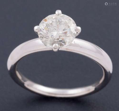 SOLITAIRE MADE ENTIRELY IN 18 KT GOLD WITH DIAMOND _<br />
s...
