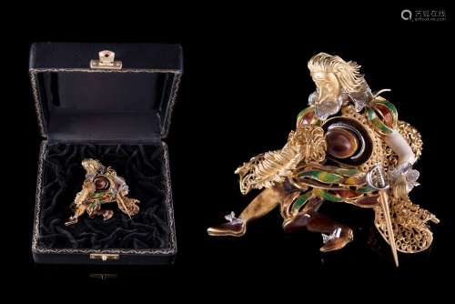 ITALIAN BROOCH SIGNED IN GOLD, DIAMONDS AND ENAMELS _.<br />...