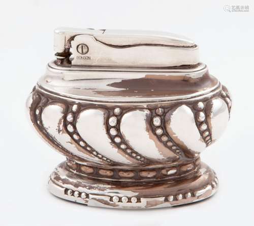 RONSON BRAND TABLE LIGHTER WITH GALLONADA DECORATION _<br />...