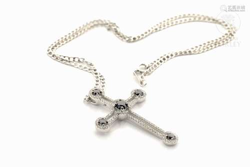 White gold cross, with diamonds