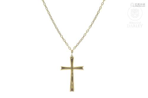 Cross with 18k yellow gold chain