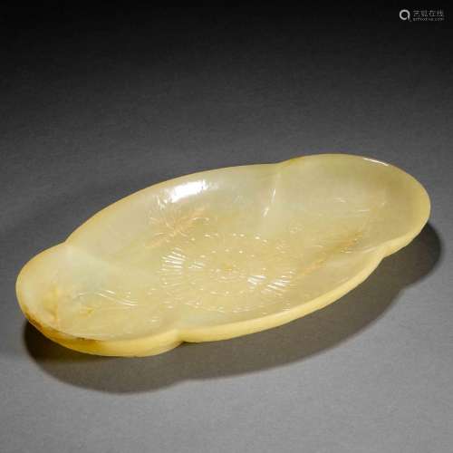 Ming Dynasty or Before,Hetian Jade Flower Plate