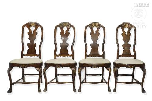 Four walnut dining chairs, Queen Anne style, 19th century