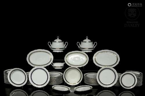 Porcelain tableware, Vohenstrauss Bavaria, 20th c.