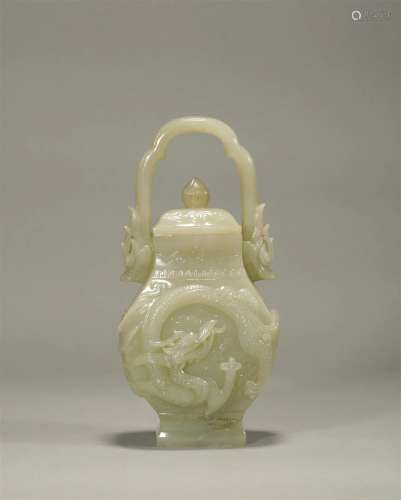 Tang dynasty jade bottle with dragon and phoenix pattern