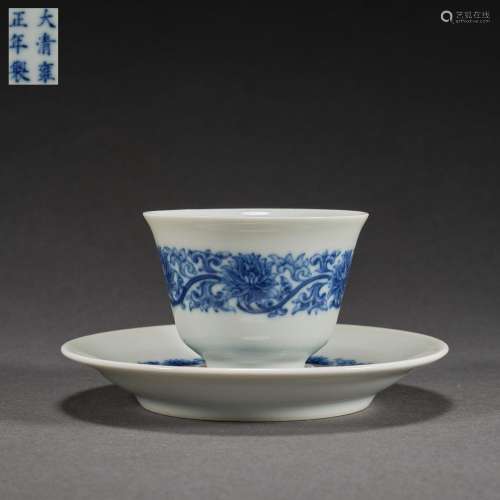 Qing Dynasty,Blue and White Flower Cup