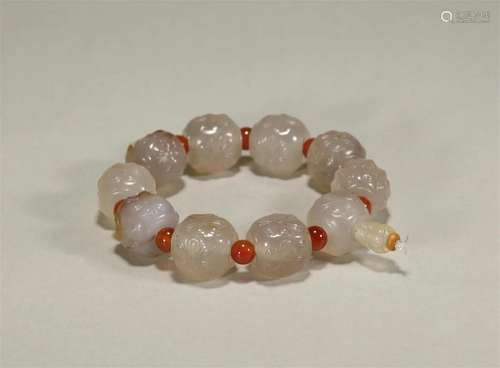 Qing dynasty agate hand string