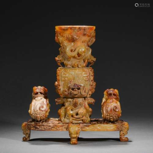 Ming Dynasty or Before,Hetian Jade Beast Pattern Wine Set
