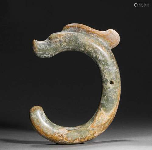 Ming Dynasty or Before,Hetian Jade C-Shaped Dragon