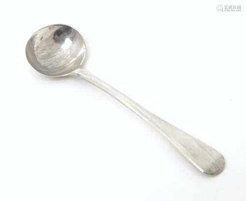 A Geo III silver Old English pattern salt spoon hallmarked L...