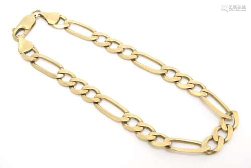 A 9ct gold bracelet. Approx 8" long