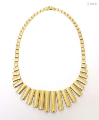 A 9ct gold necklace formed a a Cleopatra collar. Approx 16&q...