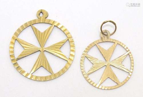 Two 9ct gold pendants with Maltese cross decoration. The lar...