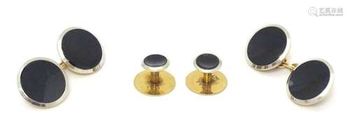 A pair of 9ct gold cufflinks together with a pair of collar ...