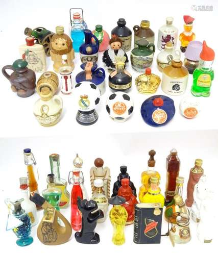 Spirits / Liqueurs etc.: A quantity of assorted novelty mini...