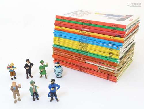 Books: A quantity of The Adventures of Tintin / Herge comics...